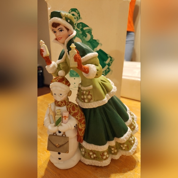 Vintage Rare Limited Edition Avon Congratulations Presidents Club 2003-2004 Beau - Picture 1 of 5